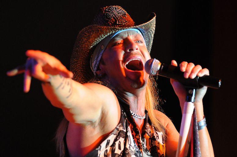 Bret Michaels, Posion, Singing, Concert, Oneida Bingo & Casino, 2010 Bret Michaels, Posion, Singing, Concert, Oneida Bingo & Casino, 2010