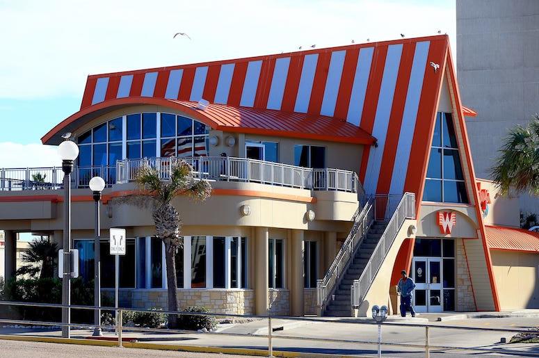 Whataburger, Bay on Shoreline Boulevard, Corpus Christi, 2016 Whataburger, Bay on Shoreline Boulevard, Corpus Christi, 2016