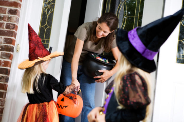 Kids Trick or Treating