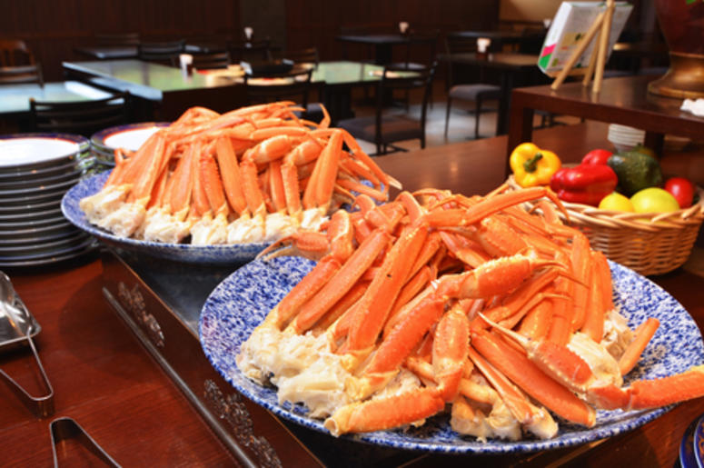 Crab Legs At A Buffet