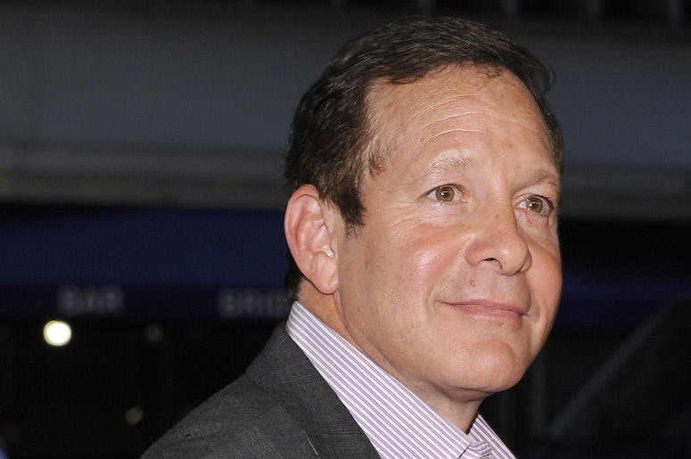Steve Guttenberg, Suit, Red Carpet Steve Guttenberg, Suit, Red Carpet