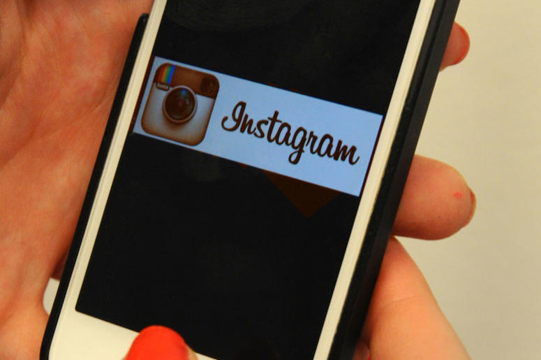 Instagram, Logo, iPhone, Woman, 2015 Instagram, Logo, iPhone, Woman, 2015