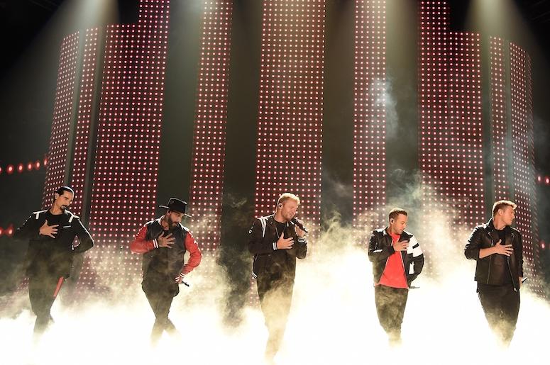 Backstreet Boys, 2018 Country Music Awards, Dancing, Concert, Kevin Richardson, AJ McLean, Brian Littrell, Howie Dorough, Nick Carter Backstreet Boys, 2018 Country Music Awards, Dancing, Concert, Kevin Richardson, AJ McLean, Brian Littrell, Howie Dorough, Nick Carter