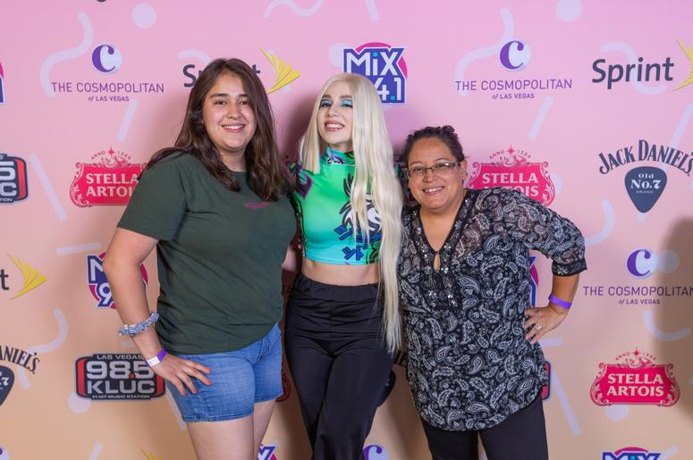 Summer Jam Meet And Greet Ava 9