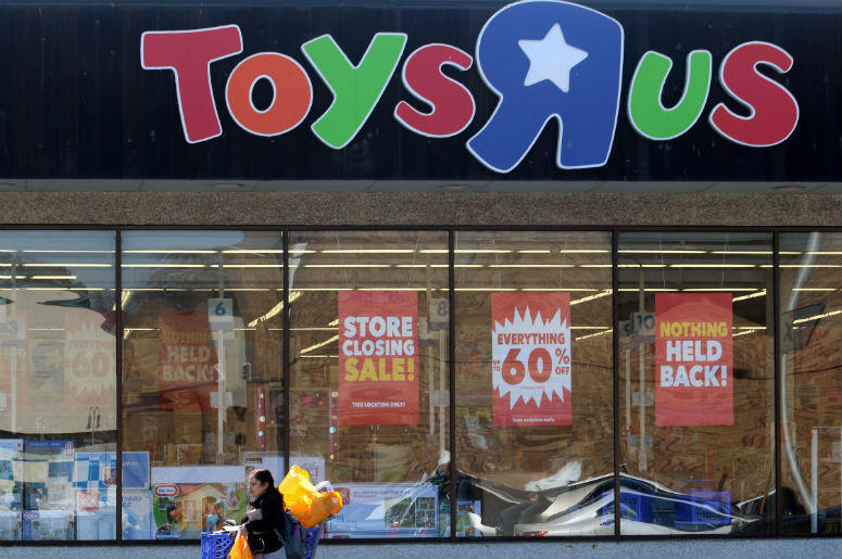Toys R Us Closing Sale Toys R Us Closing Sale