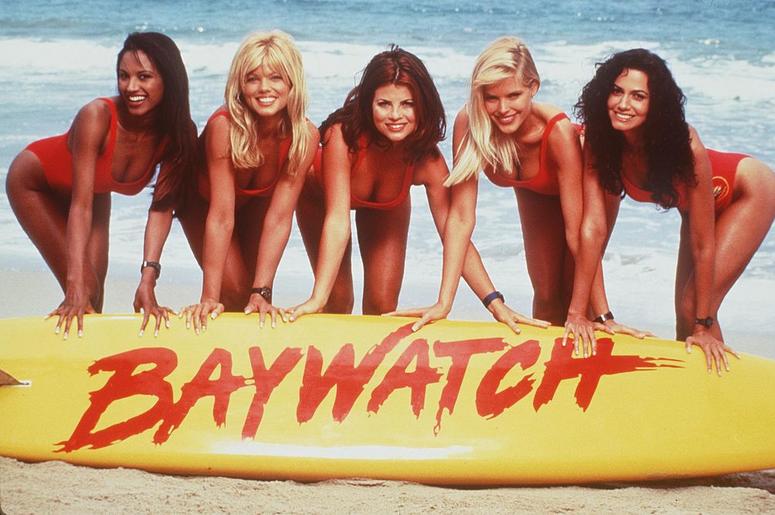 (Getty Images) 1996 The Girls Of "Baywatch." From L-R: Traci Bingham, Donna D'Errico, Yasmine Bleeth, Gena Lee Nolin And Nancy Valen