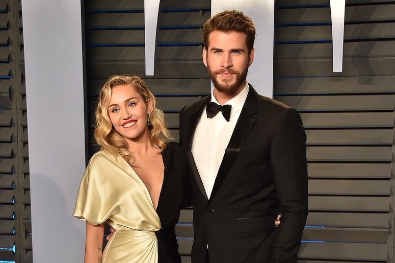 Miley Cyrus & Liam Hemsworth Miley_Cyrus_Liam_Hemsworth