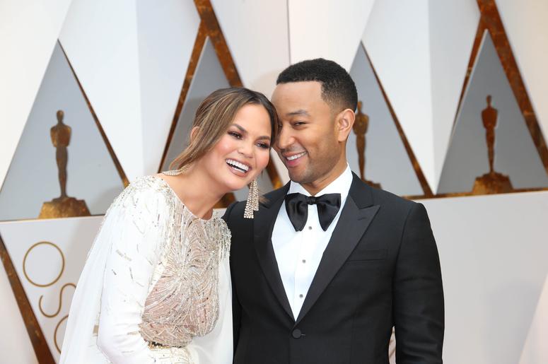John Legend & Chrissy Teigen john_legend_chrissy_teigen