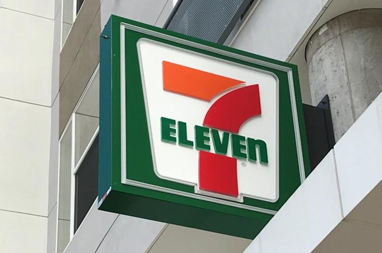 7-Eleven 7-Eleven