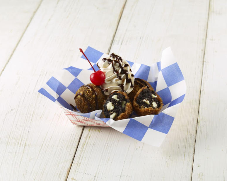 Quick Fried “Black Gold” Truffles by Glen & Sherri Kusak (Photo credit: State Fair of Texas®) Quick Fried “Black Gold” Truffles by Glen & Sherri Kusak (Photo credit: State Fair of Texas®)