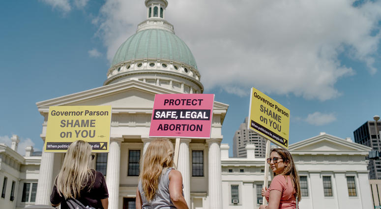 reproductive rights supporters outside old courthouse in St. Louis