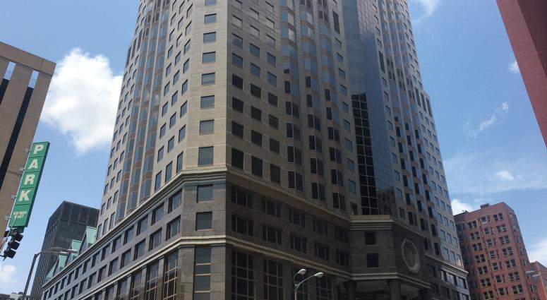 One Metropolitan Square
