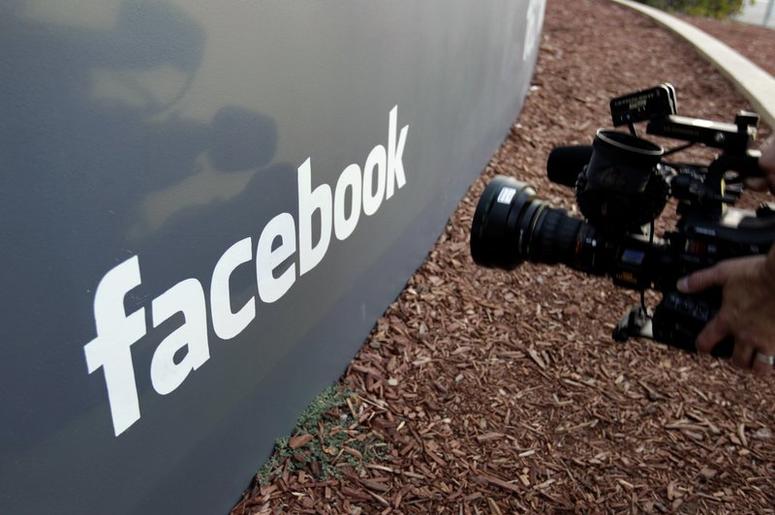 Facebook Facebook