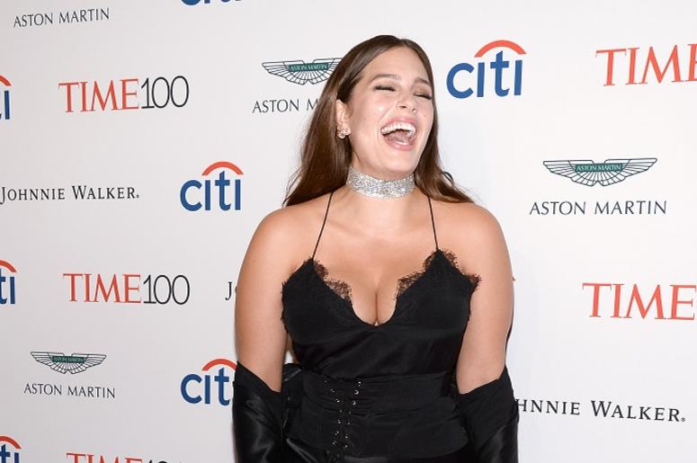 Ashley Graham Se Hace Pipi Durante Entrevista En Televisión Nacional Model Ashley Graham attends the Time 100 "Most Influential People In The World" Gala at the Frederick P. Rose Hall, Home of Jazz at Lincoln Center in New York, NY, on April 25, 2017.