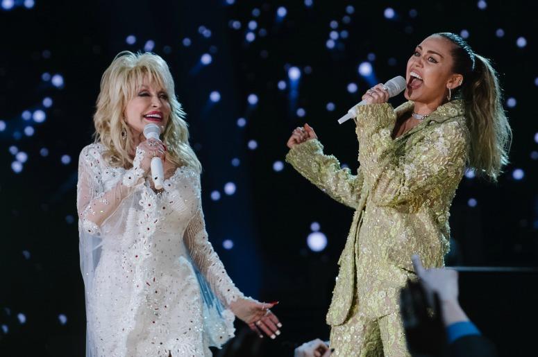 Dolly Parton x Miley Cyrus Dolly Parton x Miley Cyrus