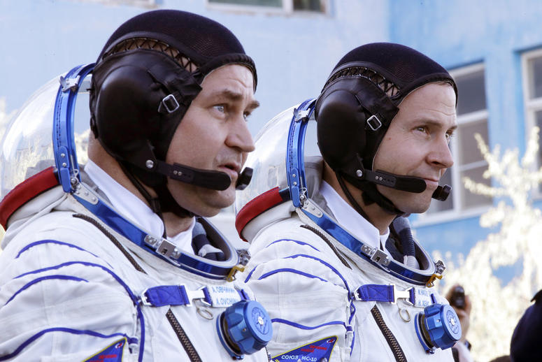 U.S. astronaut Nick Hague, right and Russian cosmonaut Alexey Ovchinin, member of the main crew of the expedition to the International Space Station