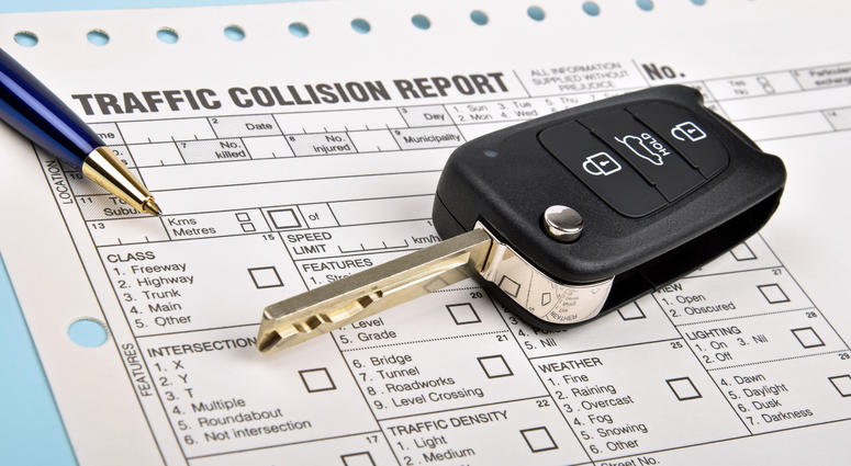 picture of a traffic accident report paper