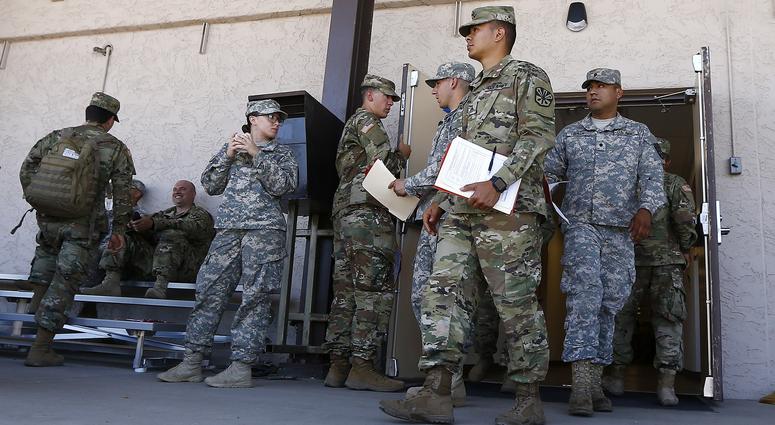 Arizona National Guard soldiers Arizona National Guard soldiers