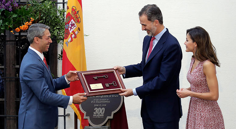 King Felipe VI and Queen Letizia of Spain King Felipe VI and Queen Letizia of Spain