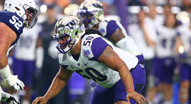 Washington Huskies defensive lineman Vita Vea Washington Huskies defensive lineman Vita Vea