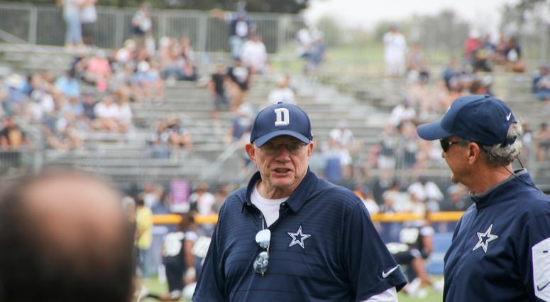 Jerry Jones And Gil Brandt At 2018 Dallas Cowboys Training Camp ( Jerry Jones And Gil Brandt At 2018 Dallas Cowboys Training Camp (