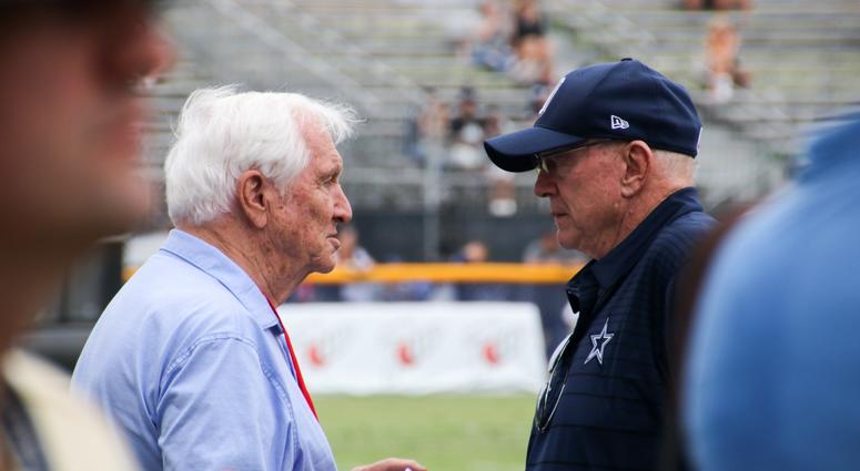 Jerry Jones And Gil Brandt At 2018 Dallas Cowboys Training Camp ( Jerry Jones And Gil Brandt At 2018 Dallas Cowboys Training Camp (