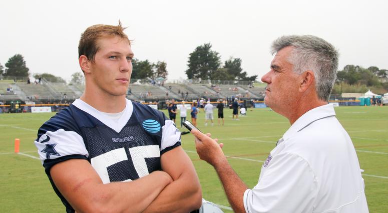 Leighton Vander Esch And Mike Fisher At 2018 Dallas Cowboys Training Camp Leighton Vander Esch And Mike Fisher At 2018 Dallas Cowboys Training Camp