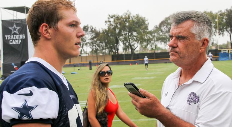 Leighton Vander Esch And Mike Fisher At 2018 Dallas Cowboys Training Camp Leighton Vander Esch And Mike Fisher At 2018 Dallas Cowboys Training Camp