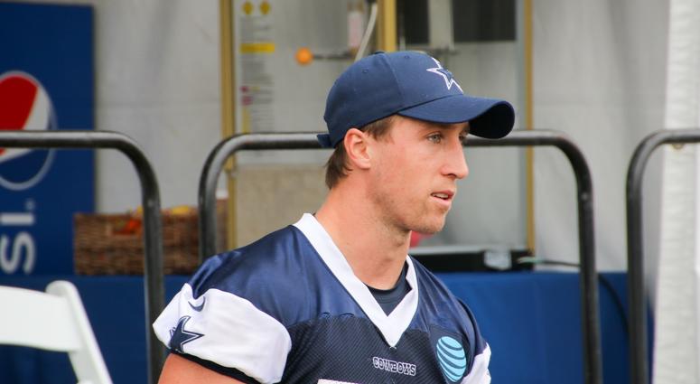Sean Lee At 2018 Dallas Cowboys Training Camp Sean Lee At 2018 Dallas Cowboys Training Camp