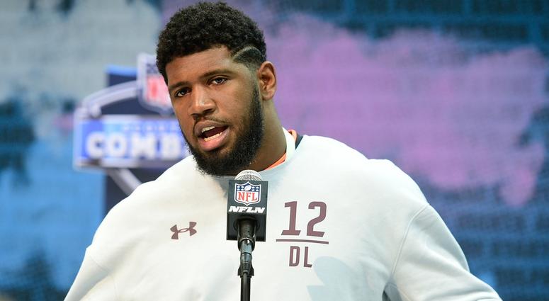 Houston defensive lineman Ed Oliver Houston defensive lineman Ed Oliver