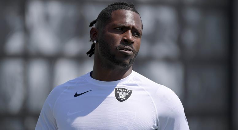 Oakland Raiders receiver Antonio Brown Oakland Raiders receiver Antonio Brown