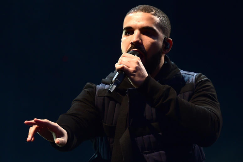 6/29/2018 - File photo dated 03/07/15 of Drake, who has released the tracklist for his upcoming album and revealed it will feature Jay-Z and Michael Jackson. (Photo by PA Images/Sipa USA) *** US Rights Only ***