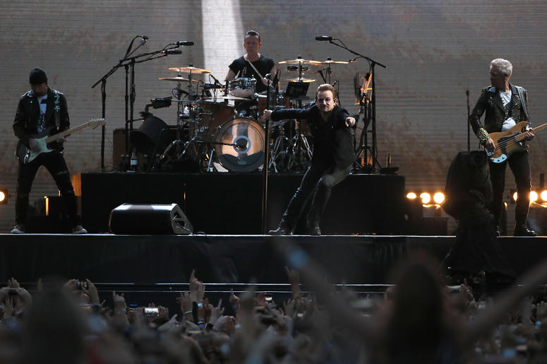 U2 U2