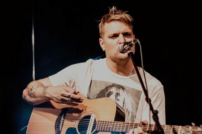 Cold War Kids Perform At The ALT 1037 Performance Showroom Cold War Kids Perform At The ALT 1037 Performance Showroom