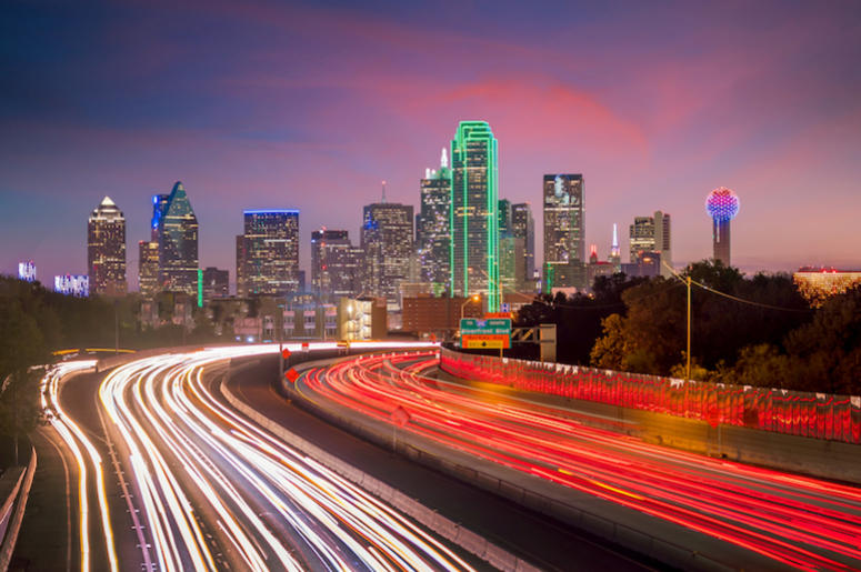 Dallas, Downtown, Skyline, Twilight, Traffic, Rush Hour, Cars, Blurry Dallas, Downtown, Skyline, Twilight, Traffic, Rush Hour, Cars, Blurry