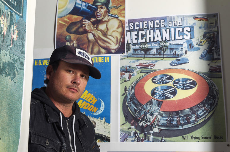 Tom_DeLonge Tom_DeLonge