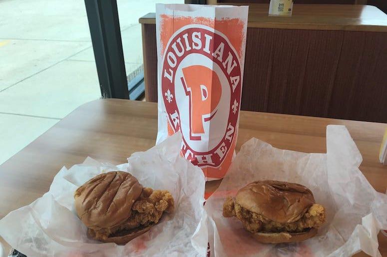 Popeyes, Chicken Sandwich, Two, Regular, Spicy, Table Popeyes, Chicken Sandwich, Two, Regular, Spicy, Table