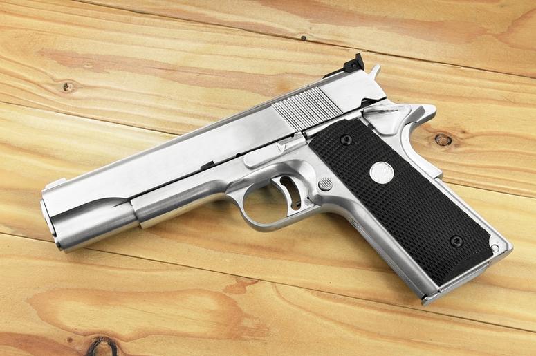 hand gun gun