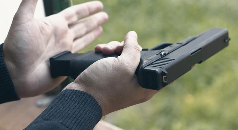 handgun handgun