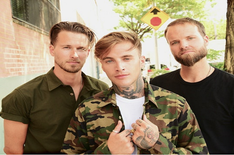 Brooklyn Bowl LV Highly Suspect