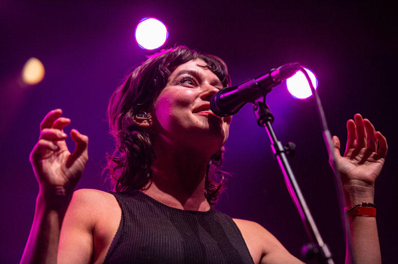 Meg Myers Kicks Off OBC 2019 Night 2 Meg Myers Kicks Off OBC 2019 Night 2
