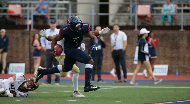 University of Pennsylvania sophomore quarterback Ryan Glover. University of Pennsylvania sophomore quarterback Ryan Glover.