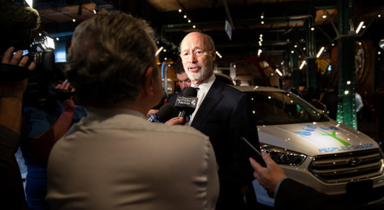 On the same day researchers released an analysis showing that carbon dioxide emissions increased in the U.S. for the first time in years, Gov. Tom Wolf has signed an order creating a goal for state agencies to reduce emissions in Pennsylvania. On the same day researchers released an analysis showing that carbon dioxide emissions increased in the U.S. for the first time in years, Gov. Tom Wolf has signed an order creating a goal for state agencies to reduce emissions in Pennsylvania.