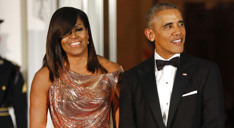 Netflix says that it has reached a deal with Barack and Michelle Obama to produce material for the streaming service. Michelle and Barack Obama