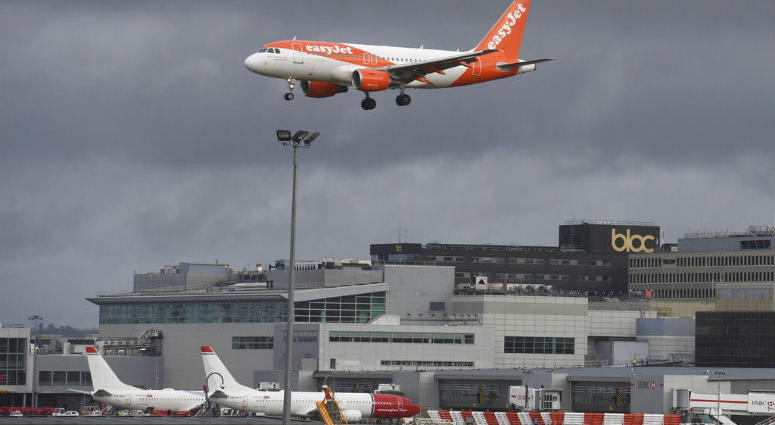 An EasyJet plane on its final approach before landing at Gatwick airport near London, Friday Dec. 21, 2018. An EasyJet plane on its final approach before landing at Gatwick airport near London, Friday Dec. 21, 2018.