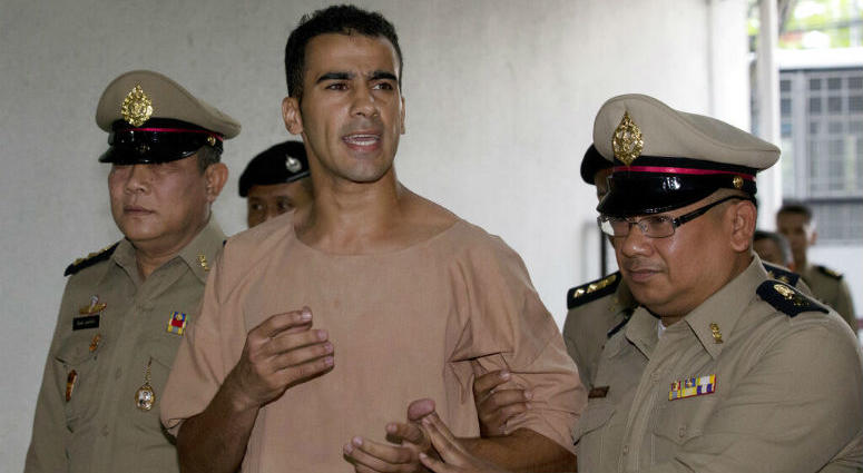 Detained Bahraini soccer player Hakeem al-Araibi arrives at the criminal court in Bangkok, Thailand Monday, Feb. 4, 2019. Detained Bahraini soccer player Hakeem al-Araibi arrives at the criminal court in Bangkok, Thailand Monday, Feb. 4, 2019.