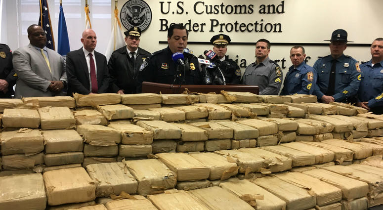 1,200 pounds of cocaine was seized at the Port of Philadelphia, valued at $38 million. 1,200 pounds of cocaine was seized at the Port of Philadelphia, valued at $38 million.