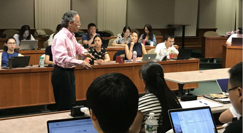 Temple Professor Jules Epstein teaching Chinese law students, prosecutors & even judges about the American legal system. Chinese Law