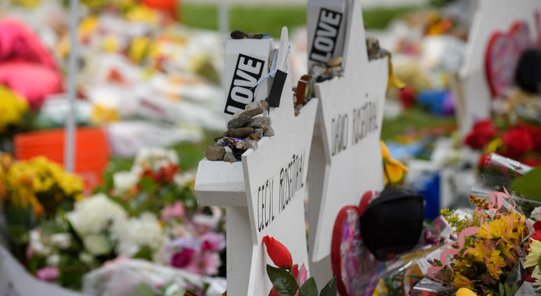 PITTSBURGH, PA - NOVEMBER 3: The makeshift memorial Saturday morning in front of the Tree of Life Synagogue on November 3, 2018 in Pittsburgh, Pennsylvania. PITTSBURGH, PA - NOVEMBER 3: The makeshift memorial Saturday morning in front of the Tree of Life Synagogue on November 3, 2018 in Pittsburgh, Pennsylvania.