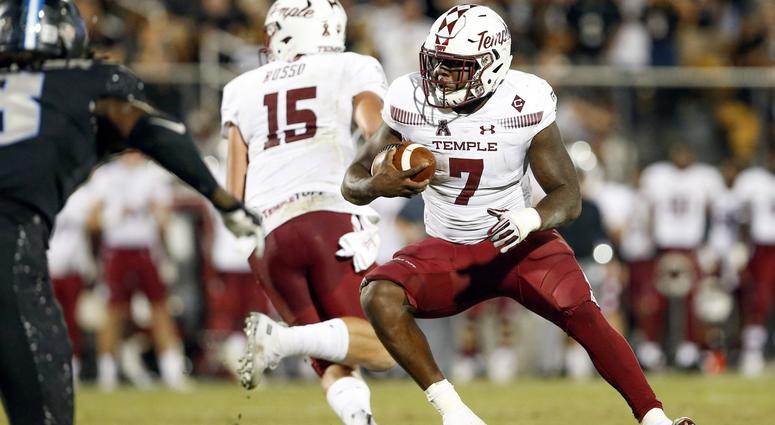 Nov 1, 2018; Orlando, FL, USA; Temple Owls running back Ryquell Armstead (7) runs for a first down during the second quarter against the UCF Knights at Spectrum Stadium. Nov 1, 2018; Orlando, FL, USA; Temple Owls running back Ryquell Armstead (7) runs for a first down during the second quarter against the UCF Knights at Spectrum Stadium.